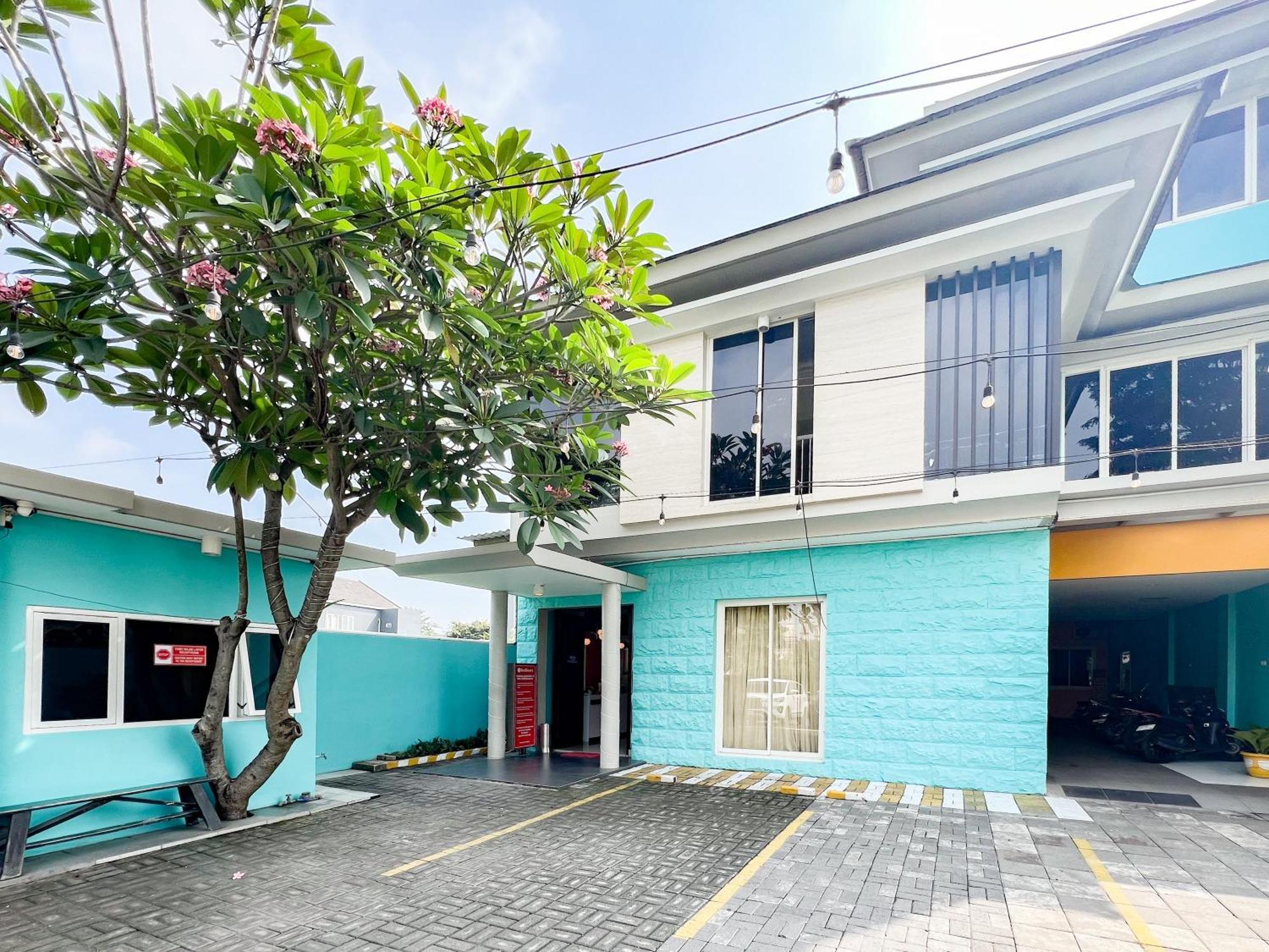 Sans Stay Bukit Palma Citraland Surabaya Ngoại thất bức ảnh