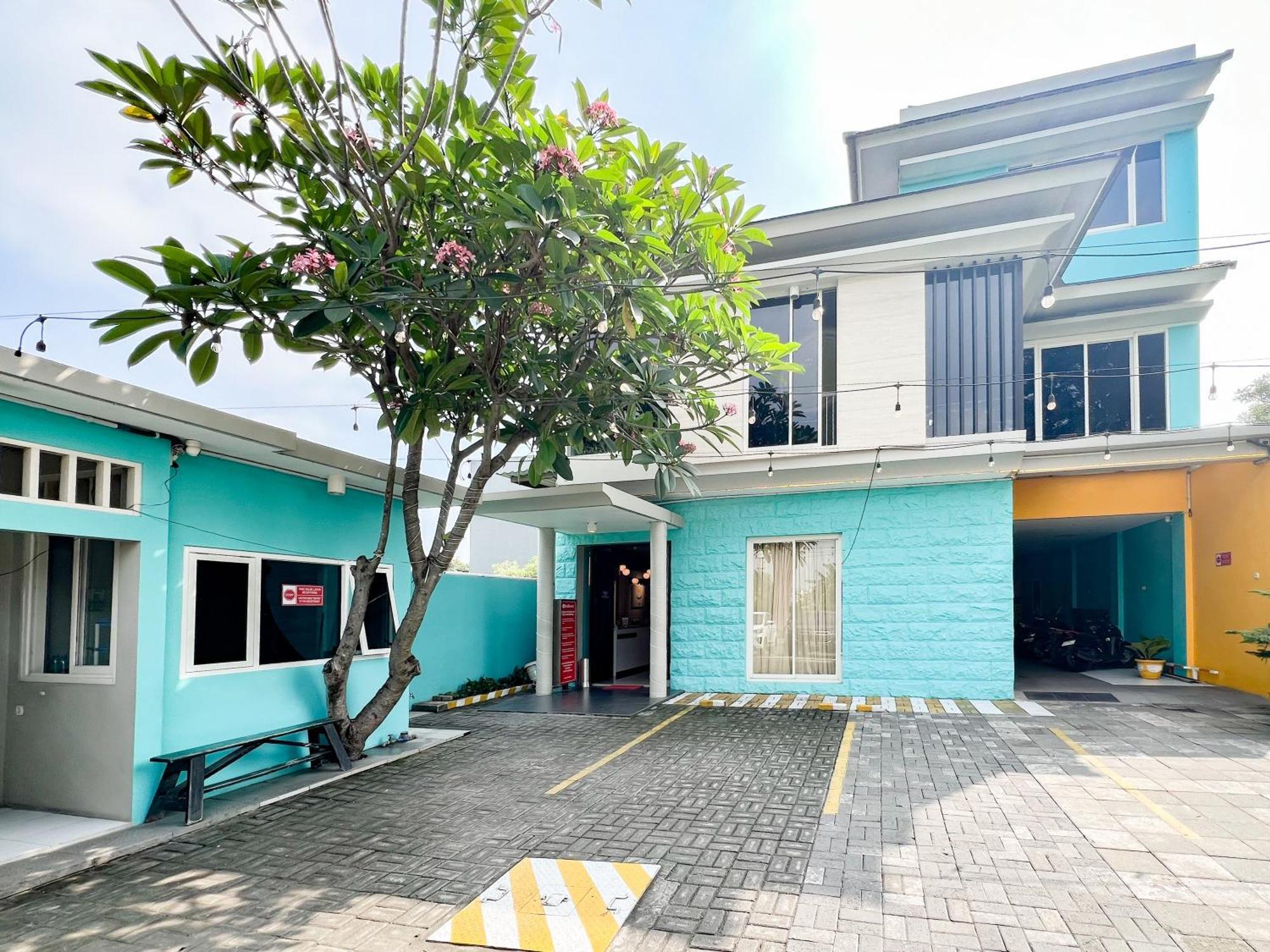 Sans Stay Bukit Palma Citraland Surabaya Ngoại thất bức ảnh